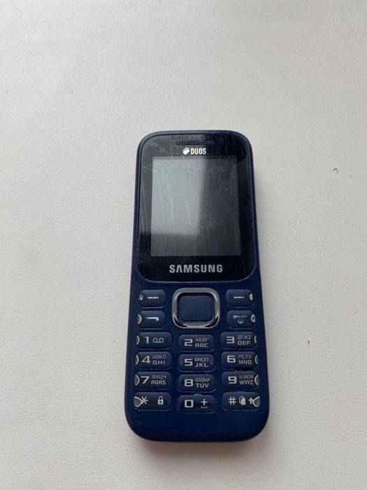 Продам телефон самсунг