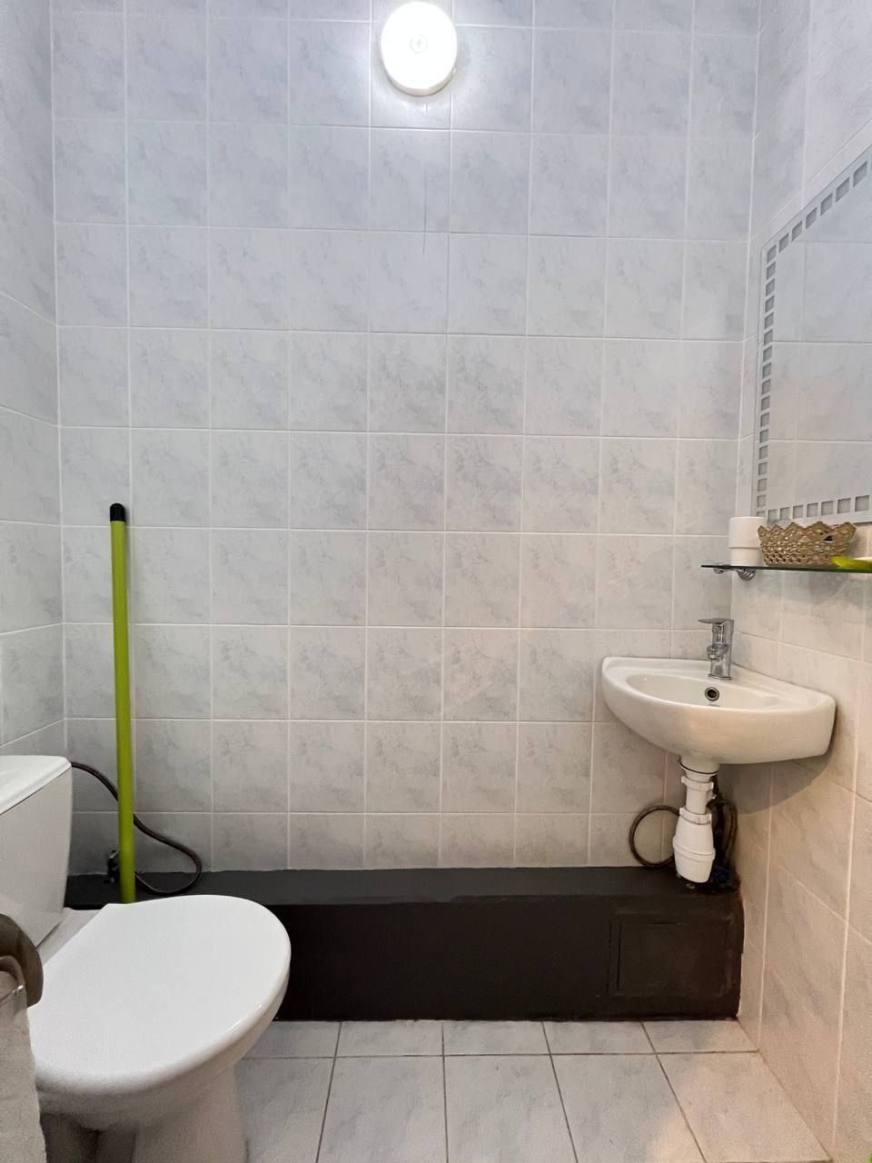 Срочно продается 6ти ком кв-ра на ул. А.Темура, ор-р:м.Шахристан,189м²