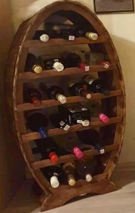 Suport de sticle de vin din lemn, mare (20 sticle )