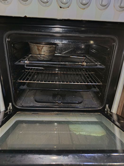 Gaz plita artel sotiladi