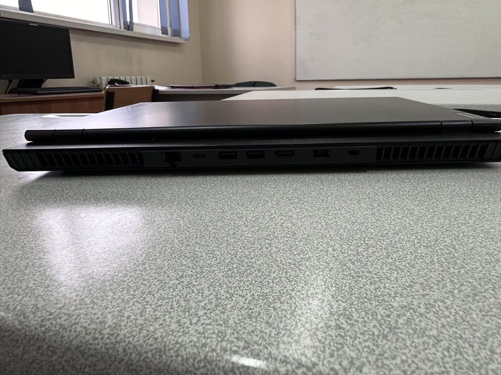 Lenovo Legion 5 RTX 3050 intel 10500H