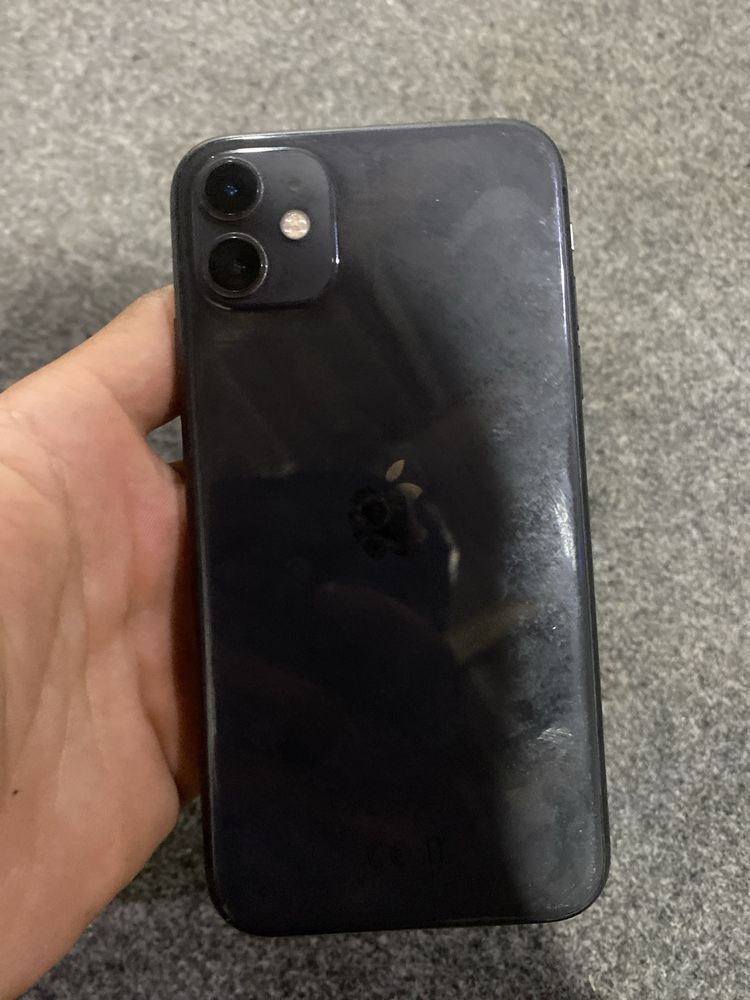 Iphone 11 ideal qora