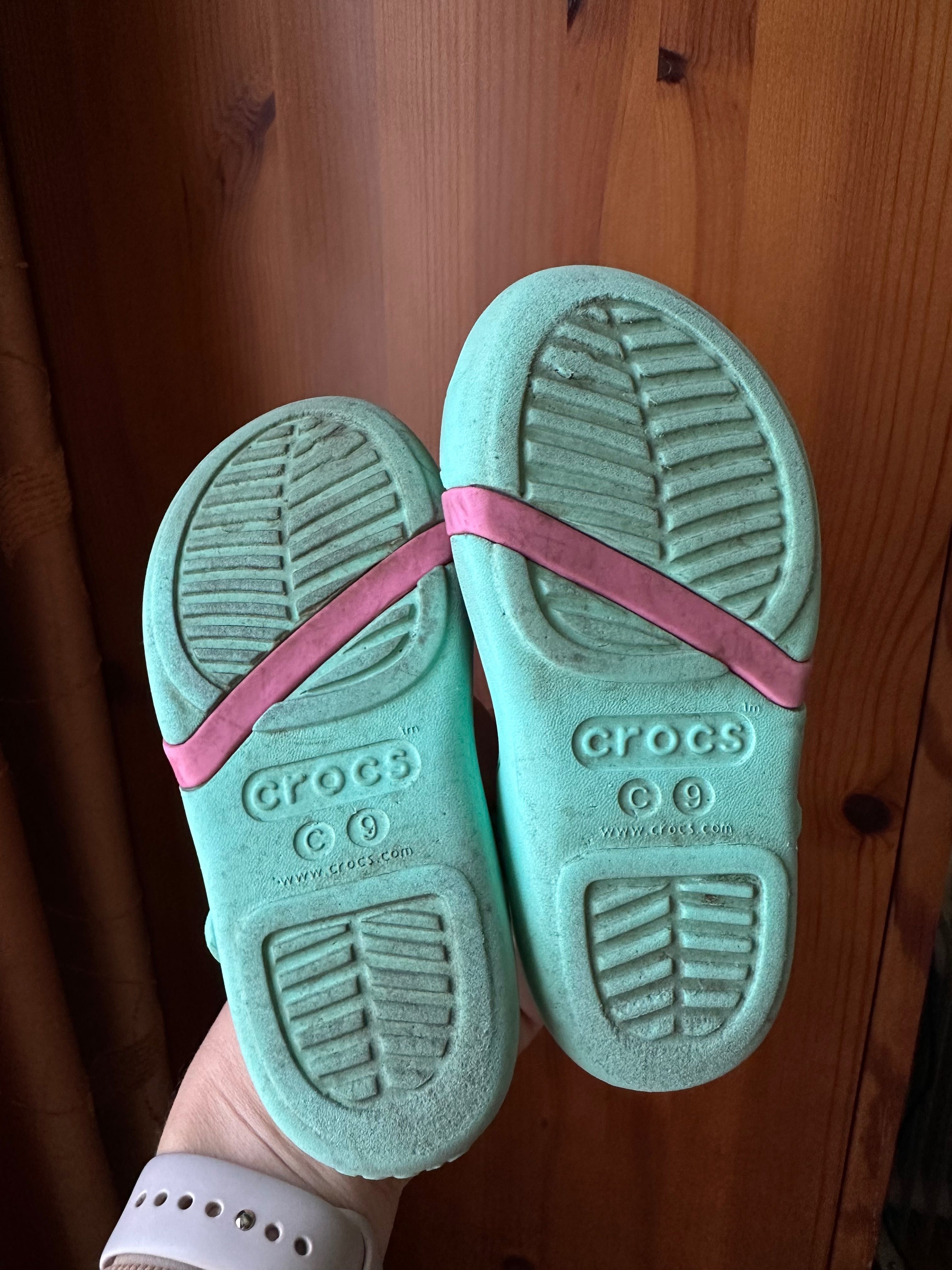 Crocs c9 c10 сандали за момиче