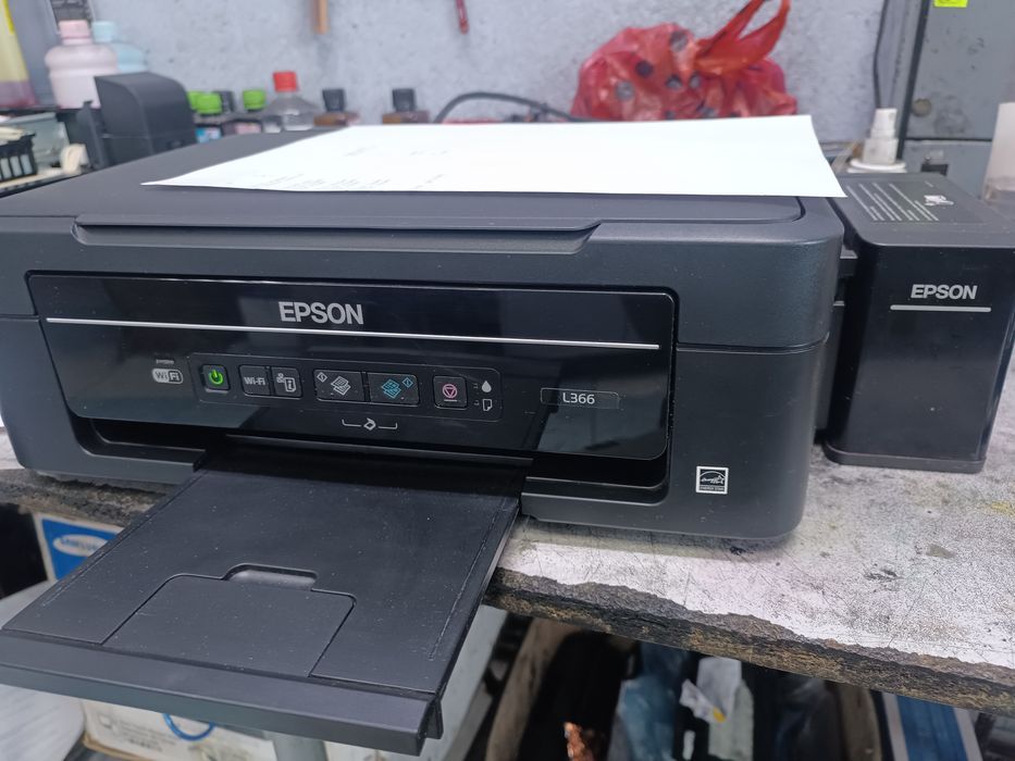 Продам цветной принтер