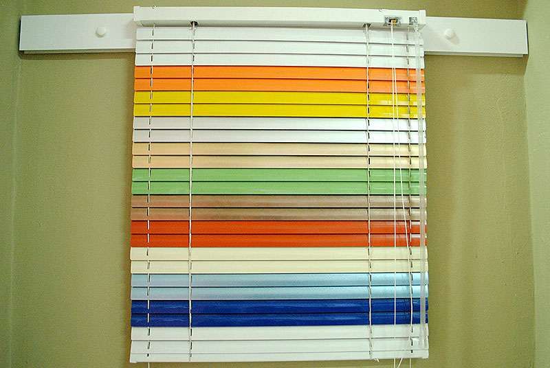 Rulouri tip zebra. Orice jaluzele sau rulouri.