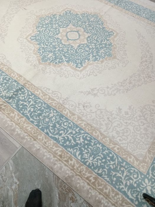 Продается ковёр хороший