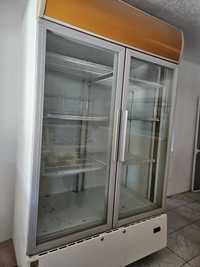 Vând vitrină frigorifică
