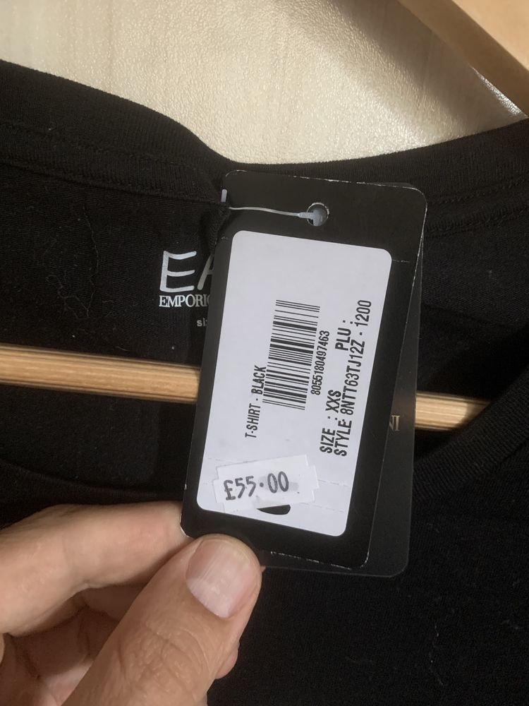 Нова Дамска тениска Emporio Armani XXS