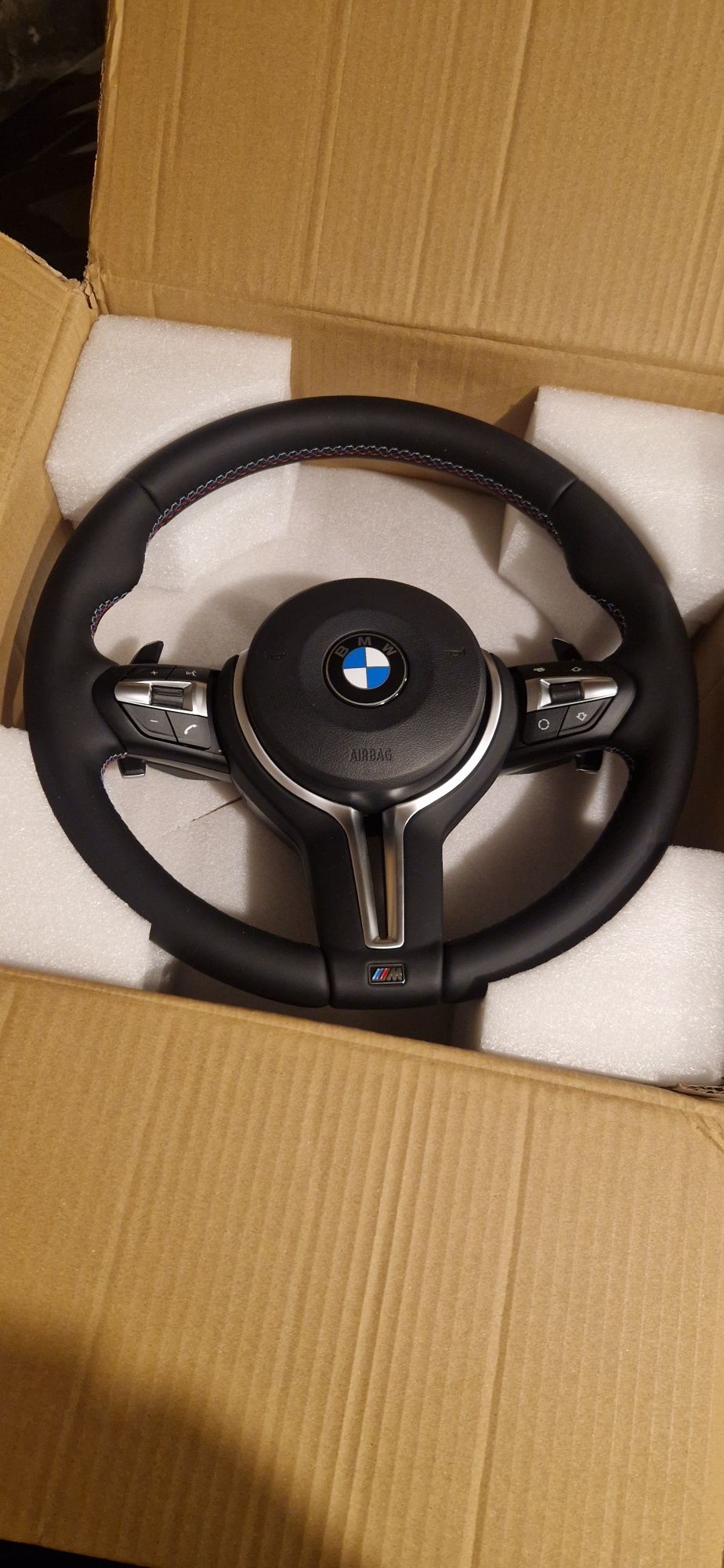 BMW М волан за БМВ Е90/Е91/Е92/Е93/Е70/Е71/Е72/Е53/Е89/Е84/Е81/Е87/Е82