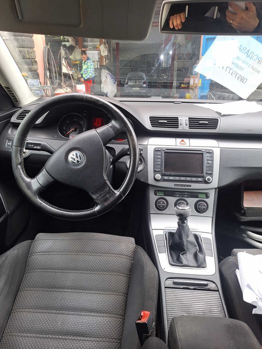 Продавам Пасат 6 2.0 TDI