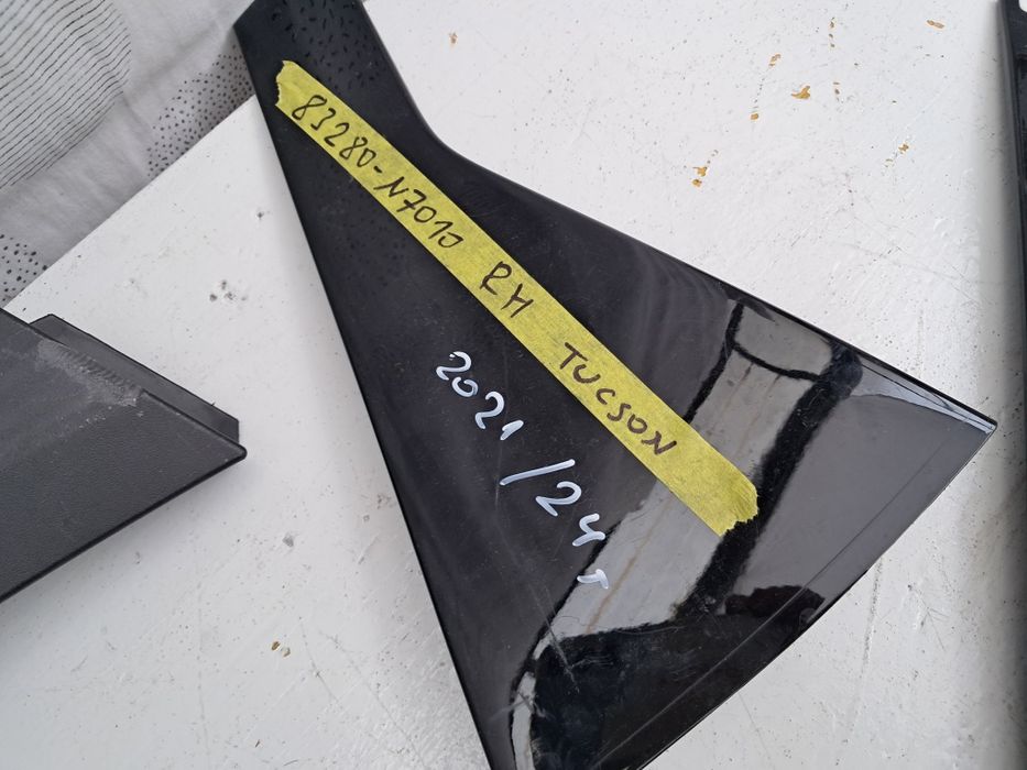 Лайсна калник врата Hyundai Tucson 2019/24г