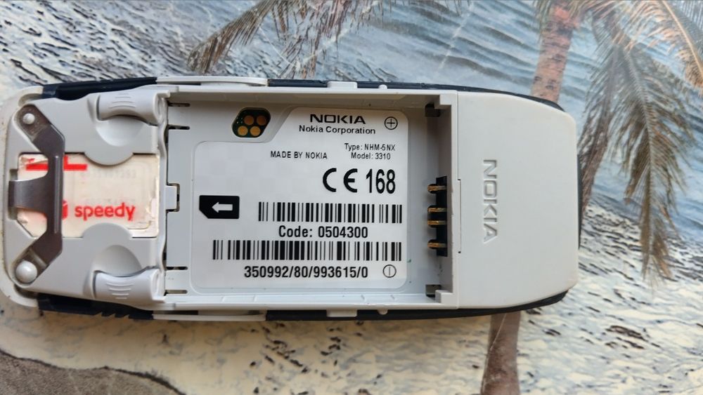 Телефони Нокия 3310 добре запазени с нови батерии