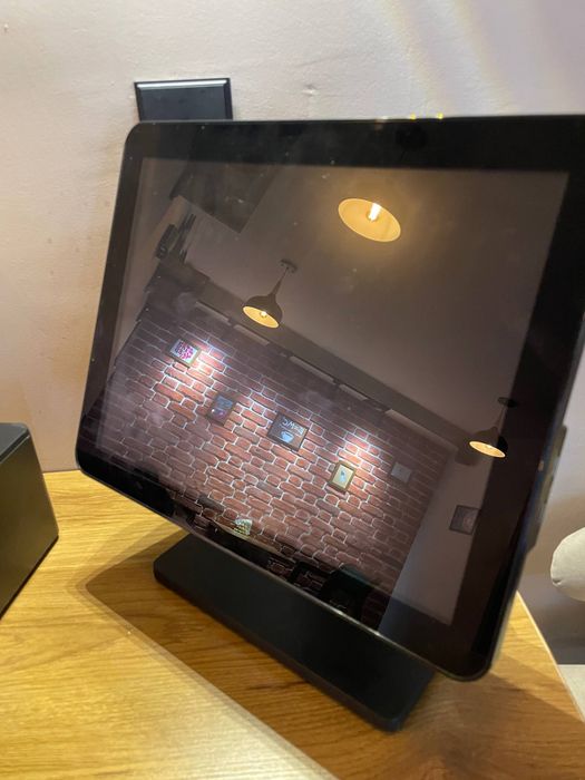 Продаётся моноблок, клавиатура и чек принтер