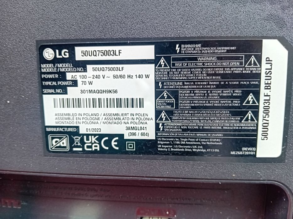 Televizor LG  .instare perfecta de funcționare  .fără telecomanda.