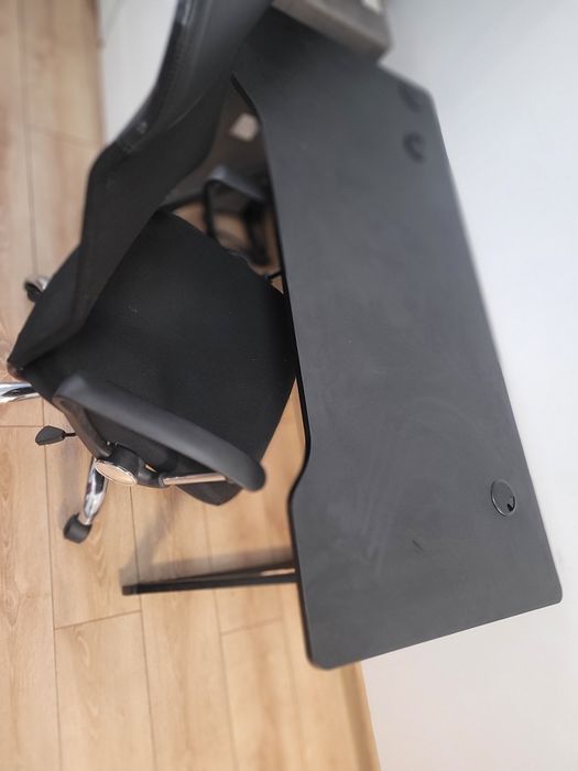 Геймърско бюро + стол