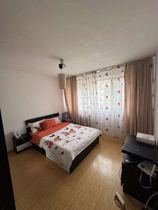 Inchiriez apartamant 2 camere drumul taberei plaza rom bd timisoara