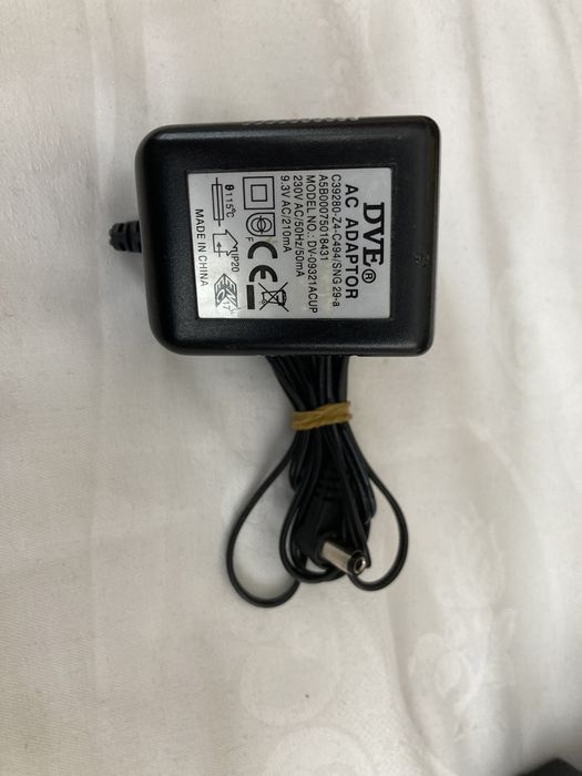 Alimentator 9v . Adaptor 9v . Transformator 9v