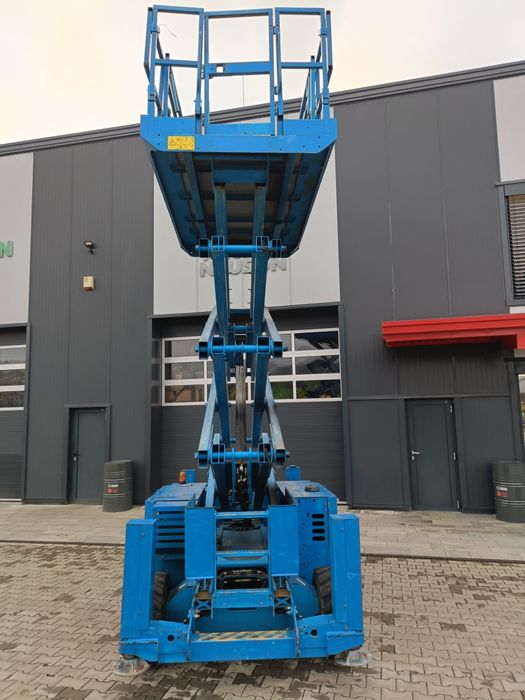 Nacelă diesel  Genie GS3369 RT (4*4)