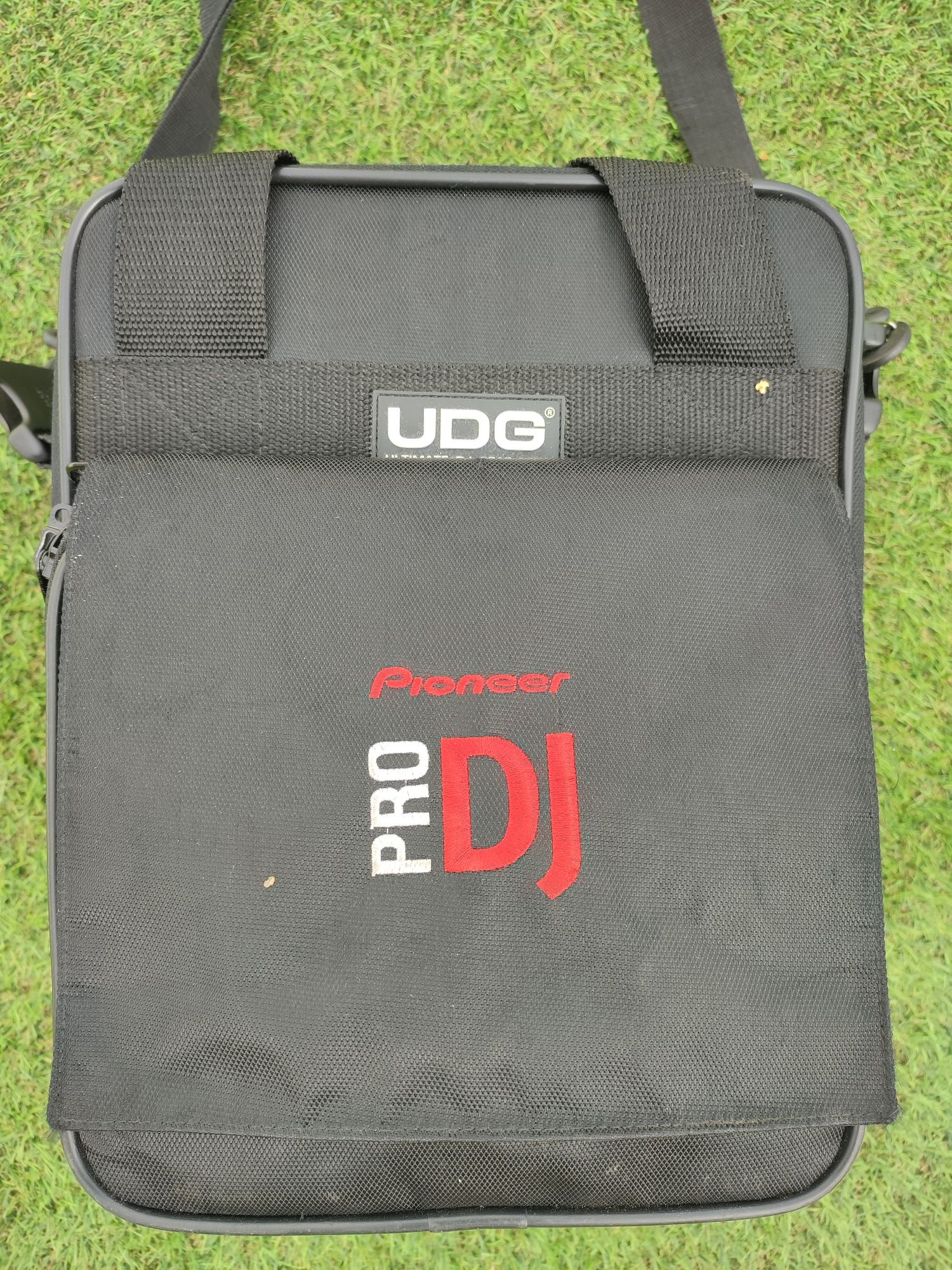 Pioneer DJ DJM 450 cu Geanta protectie- merge impecabil