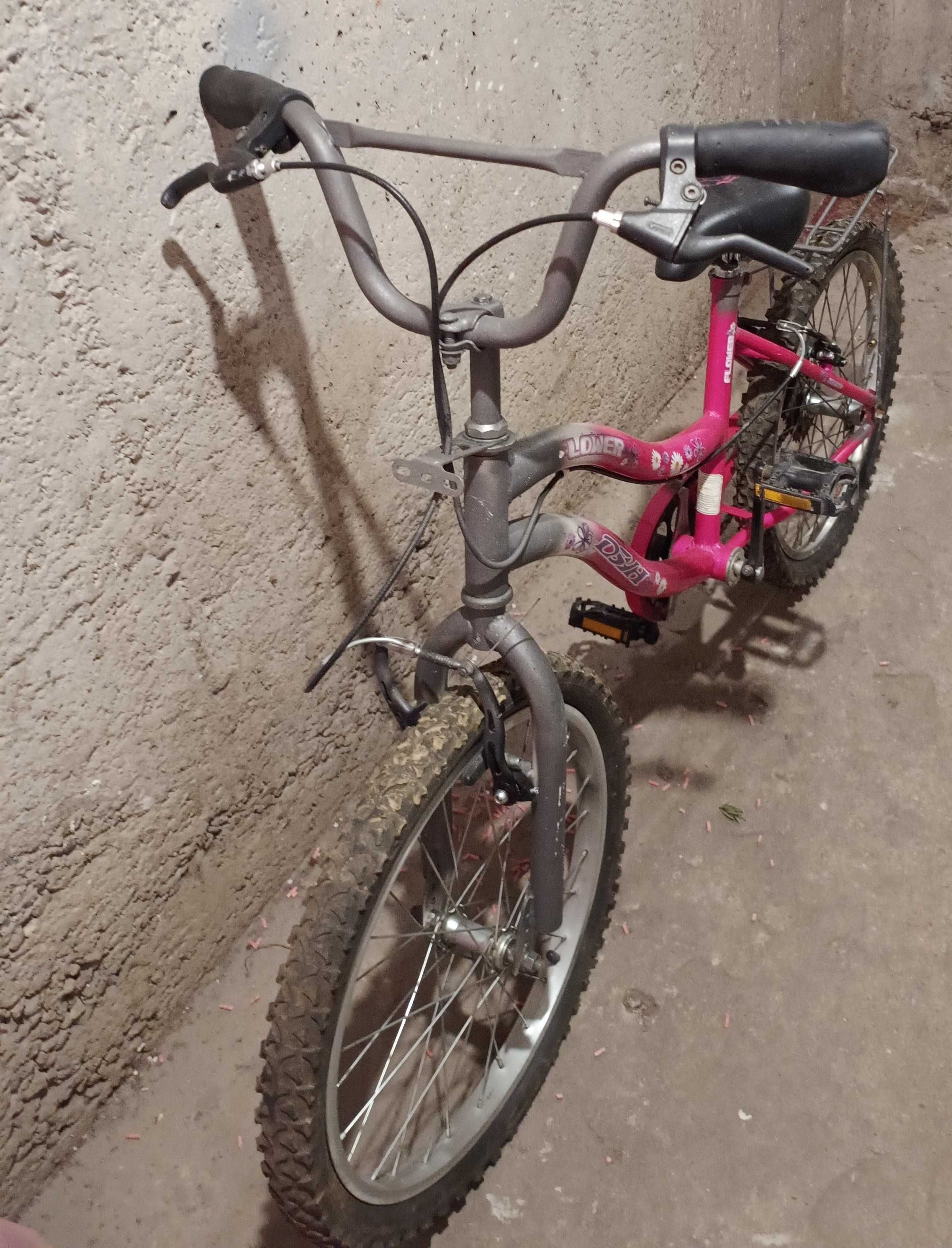 Bicicleta fetița 20"