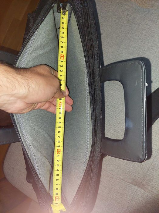 Чанти за лаптоп на DELL и Targus