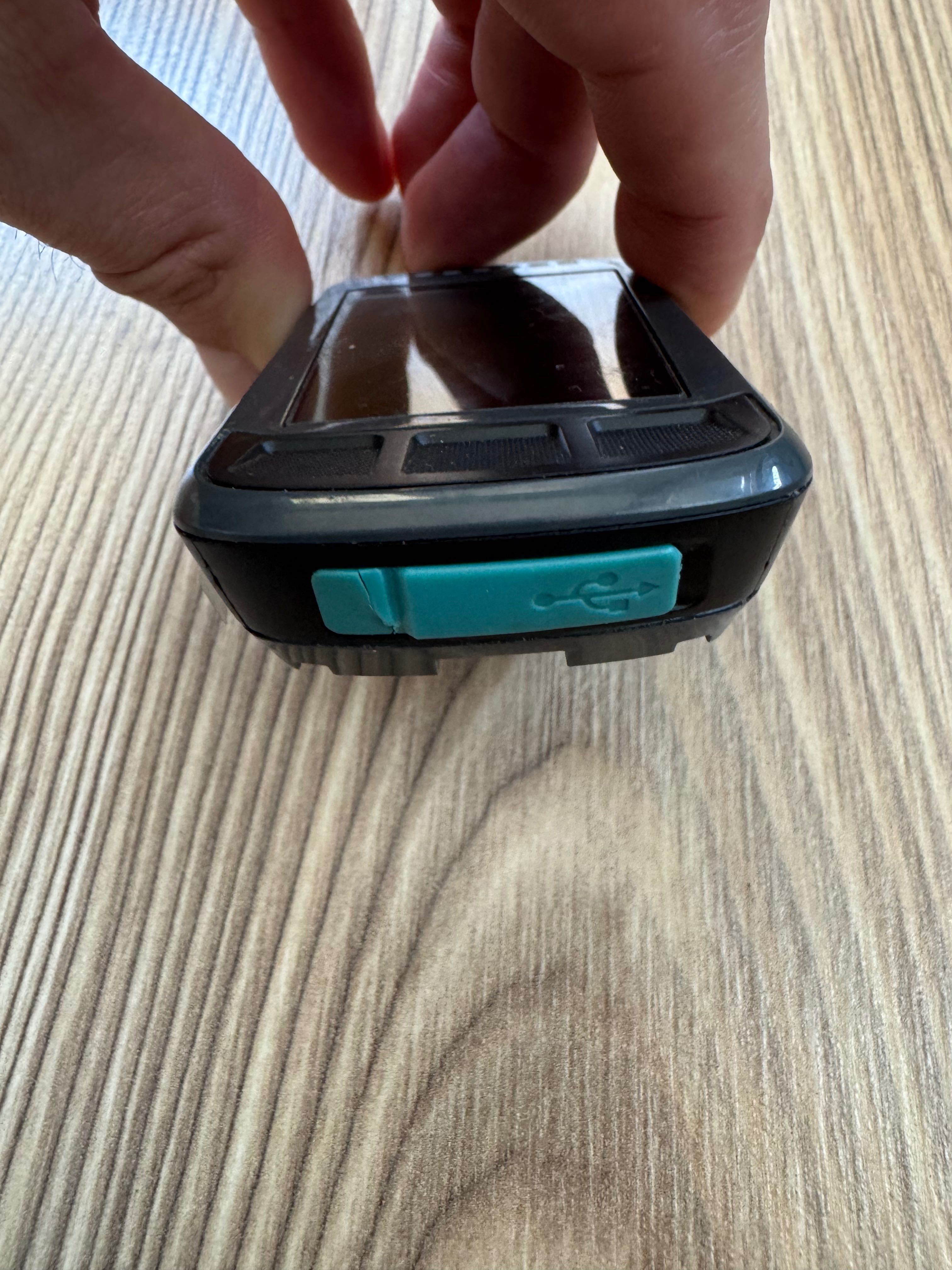 Вело компютър wahoo elemnt bolt - страхотен