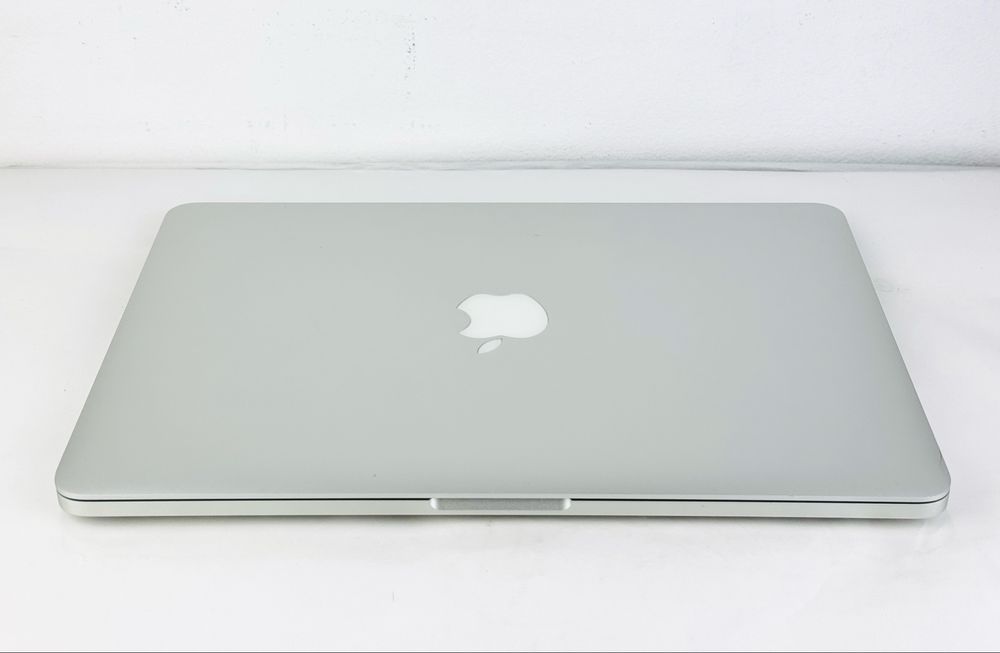 Лаптоп Аpple MacBook Pro 13" early 2013 i5 2,6Ghz 8RAM 256GB Gray