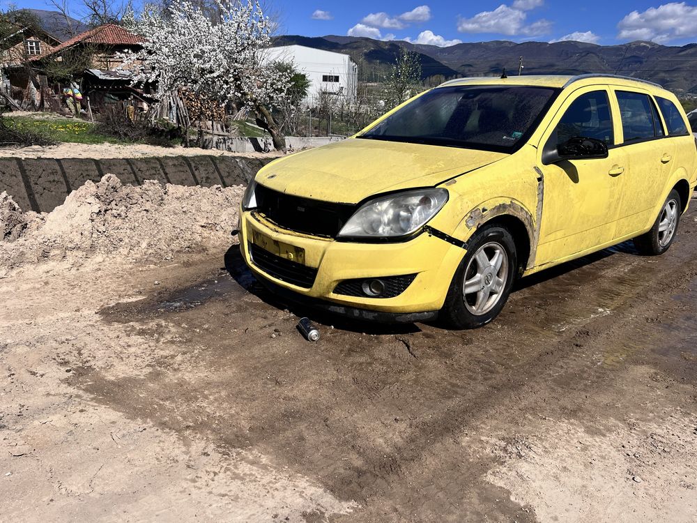 Opel astra H 1.8 на ЧАСТИ