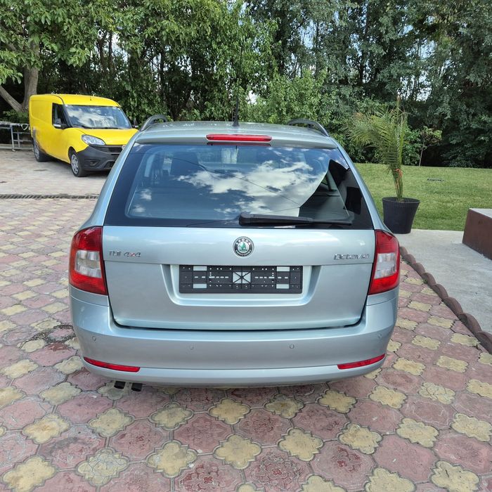 Skoda Octavia 2 Facelift / Kit ambreiaj Sachs nou 0 km / 168.000km