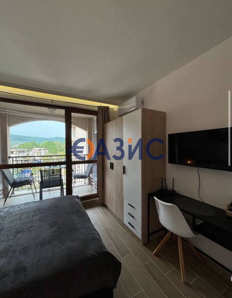 Продава се Едностаен апартамент в к.к. Слънчев бряг - 38 кв.м за 1843 €/кв.м - Снимка #2