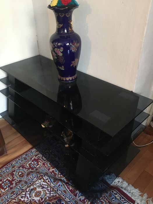 Продам журнальный столик