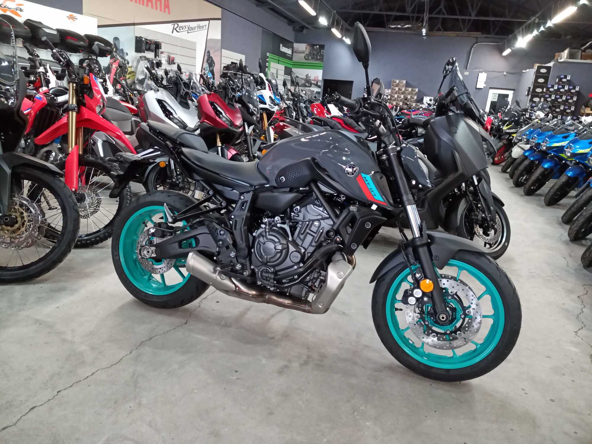 Yamaha MT-07 2023 pret PROMO- stoc Yamaha Constanta