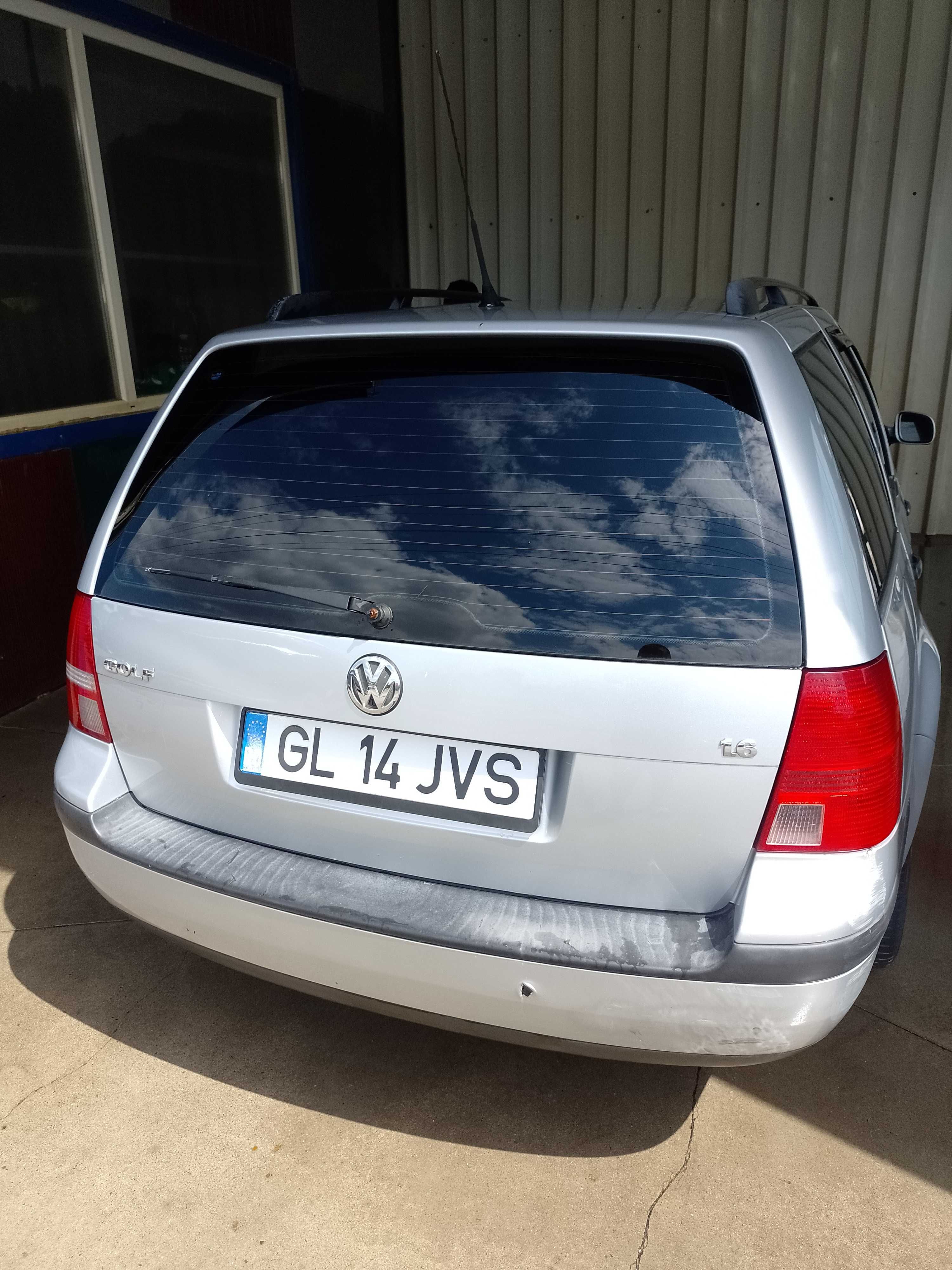 Vînd golf 4. 16 benzina