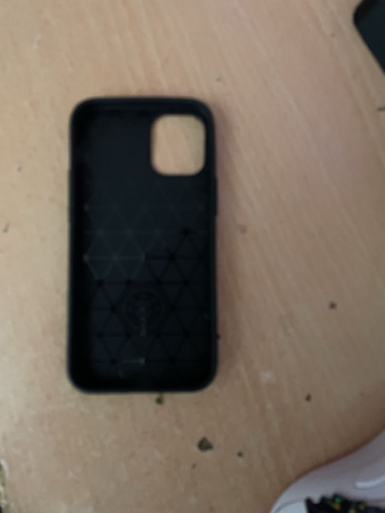 Продавам iphone 12 mini