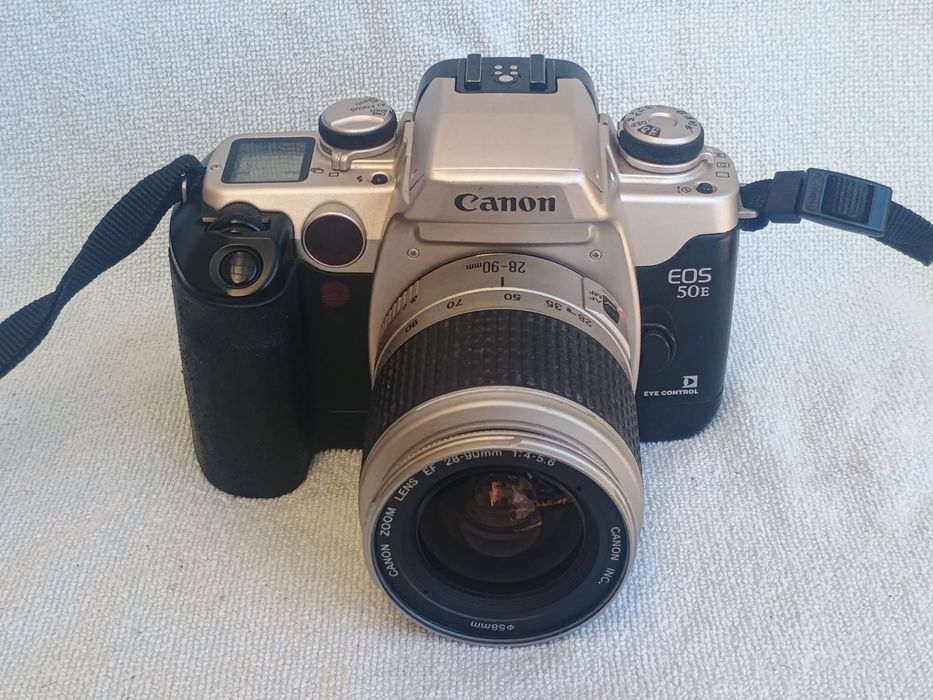 Aparat foto Canon EOS 50E