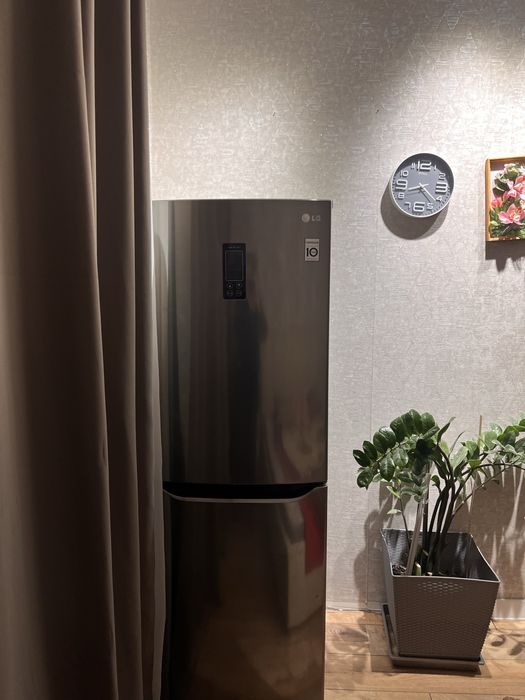 Холодильник LG б/у