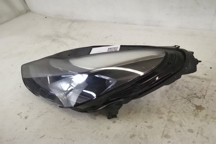 Ляв фар Оригинален Led Авариран Тесла / Tesla Model 3 [Оригинален LED