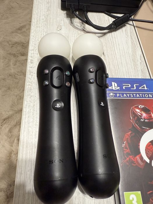 Set VR pentru PS4 + adaptor pentru PS5 + jocuri