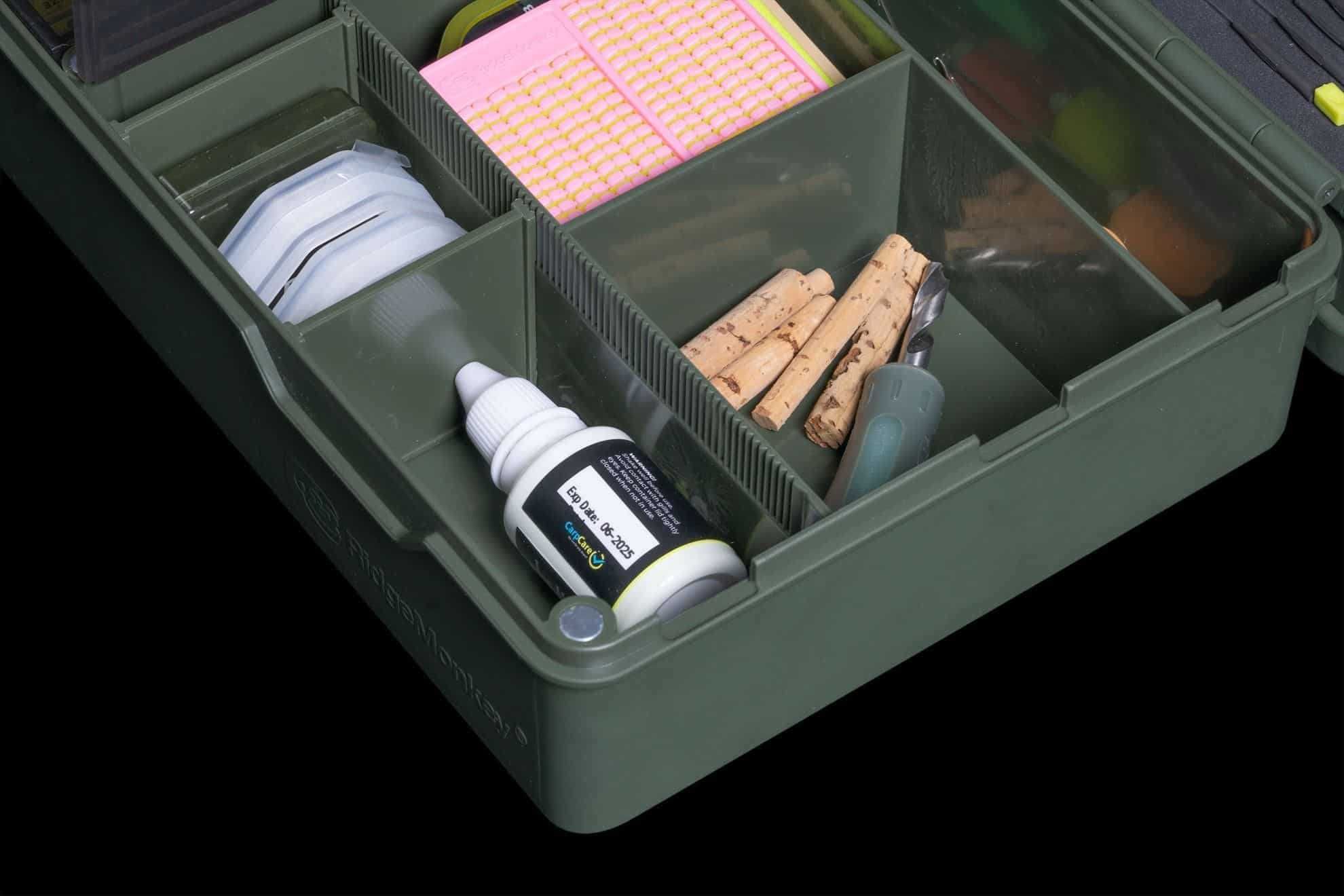 Кутия за аксесоари Ridgemonkey ARMOURY PRO TACKLE BOX