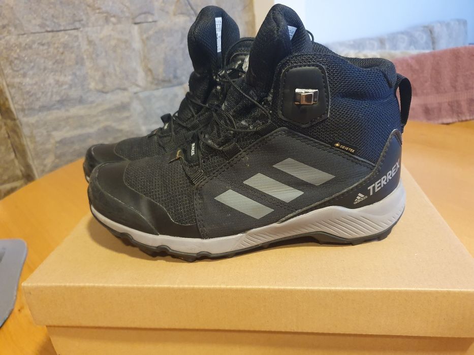 Adidas terrex mid gore tex  водонепромукаеми