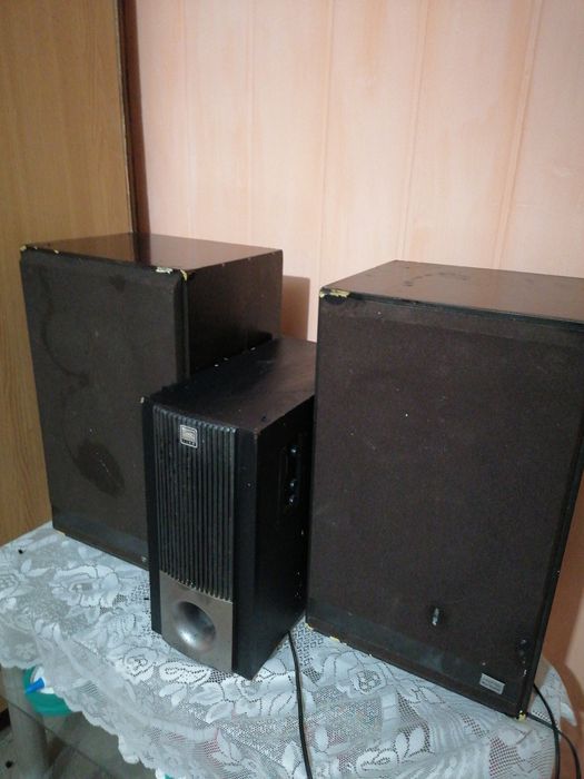 boxe cu subwoofer.