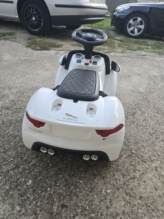 Vand masinuta electrica jaguar f-type