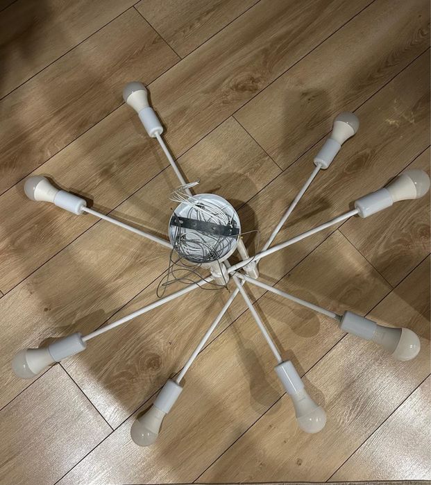 Люстра 8 рожковый