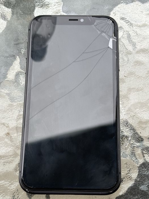 Iphone 11 midnight black