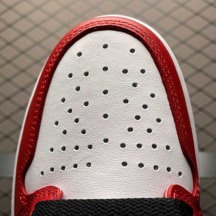 Nike Air Iordania - Rosu - Nou