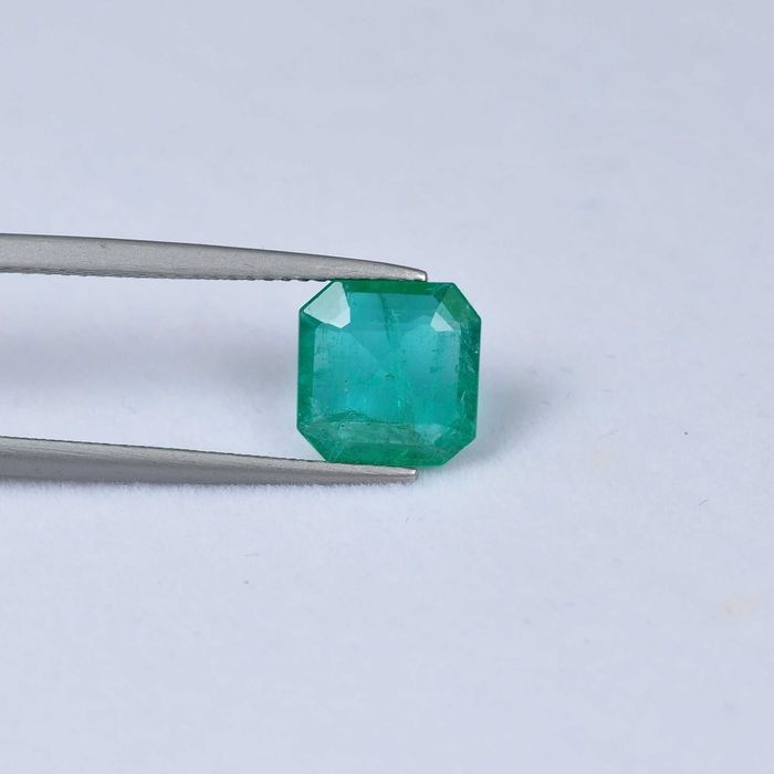 Естествен изумруд 2.52 ct