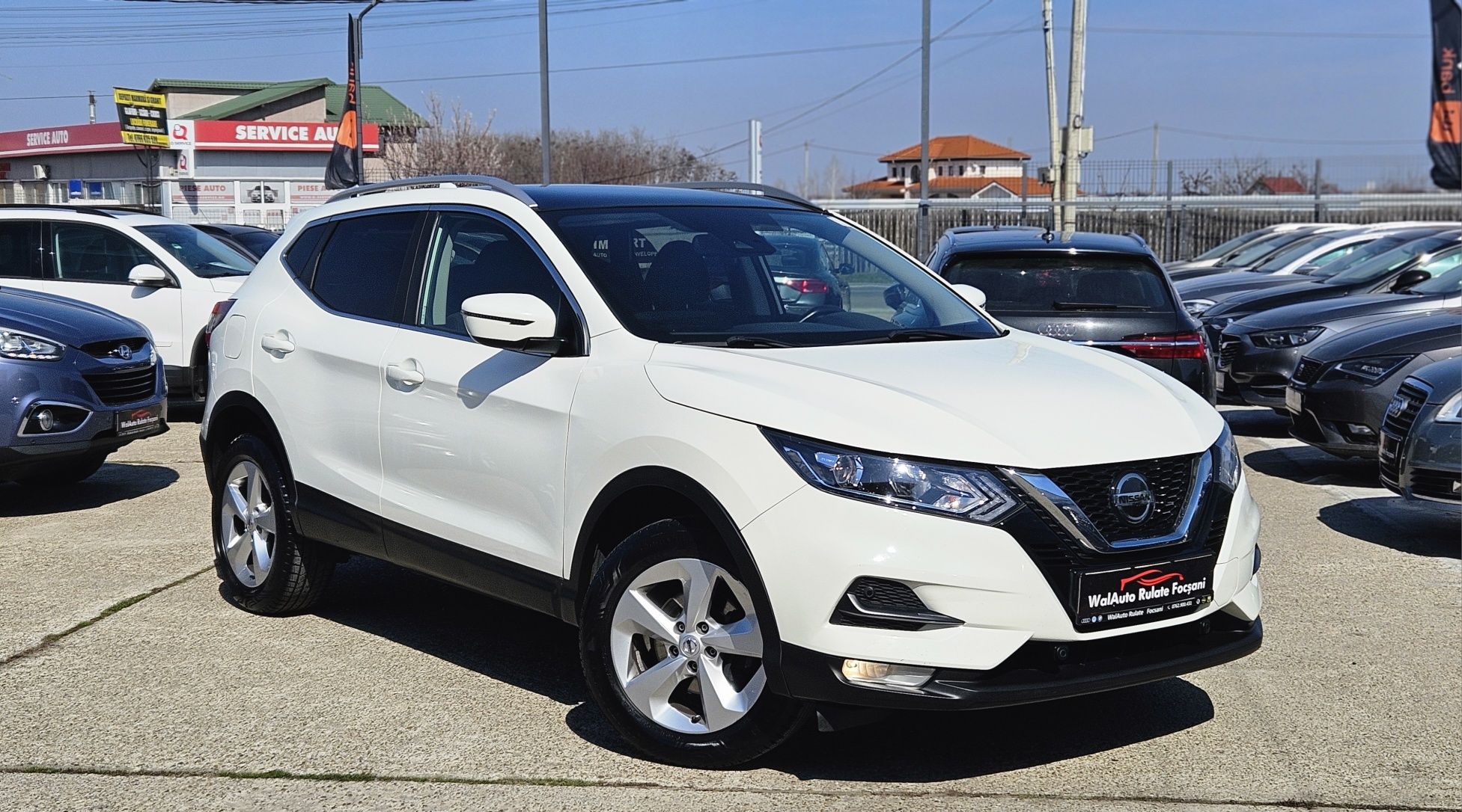 Nissan Qashqai 1.3 Benzina 140 Cp 2020.01 Panoramic-Led-Dublu Clima