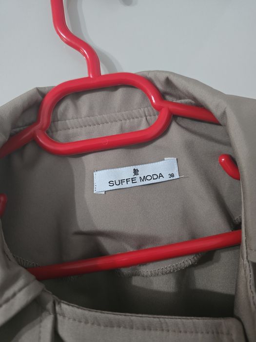 Trenci de dama de culoare crem