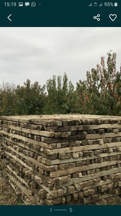 Stâlpii Stâlpii spalieri de beton