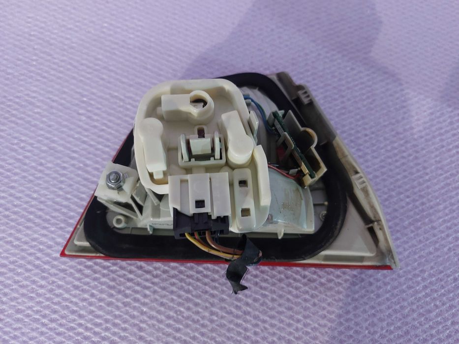 Stop haion cu LED BMW E90 LCI Facelift